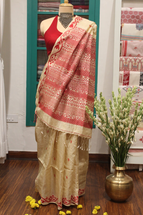 Beige colour Tussar silk saree