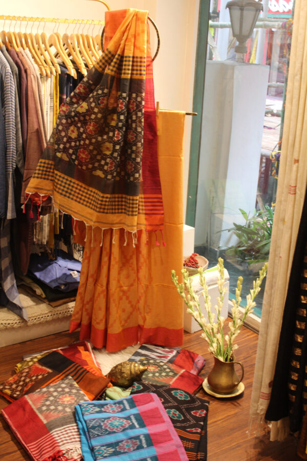 Yellow and red Ikkat saree - Image 2