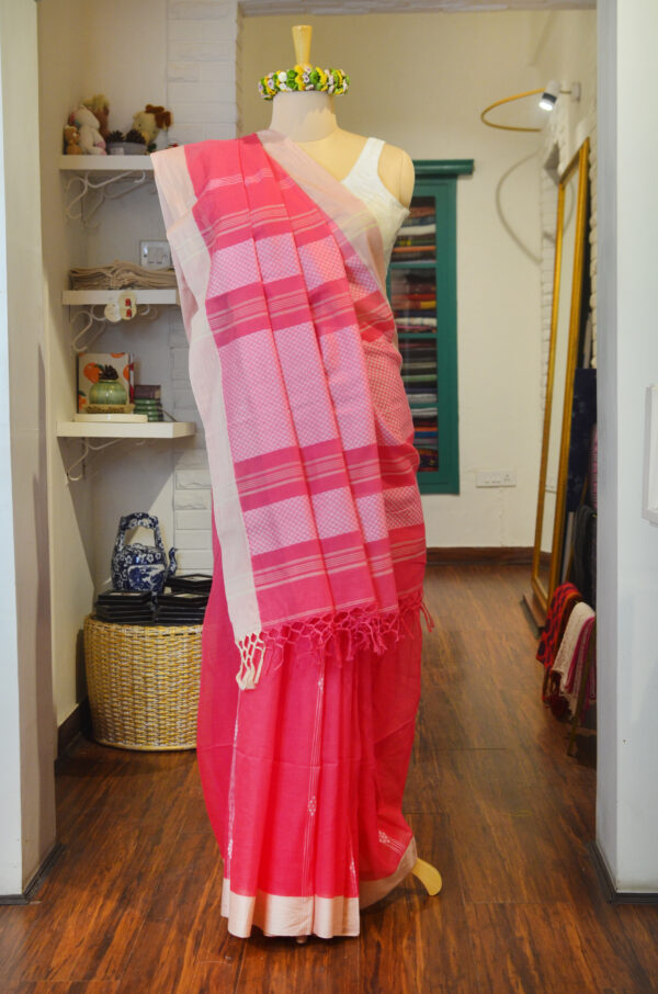 Pink soft cotton saree with white border white butis - Image 10