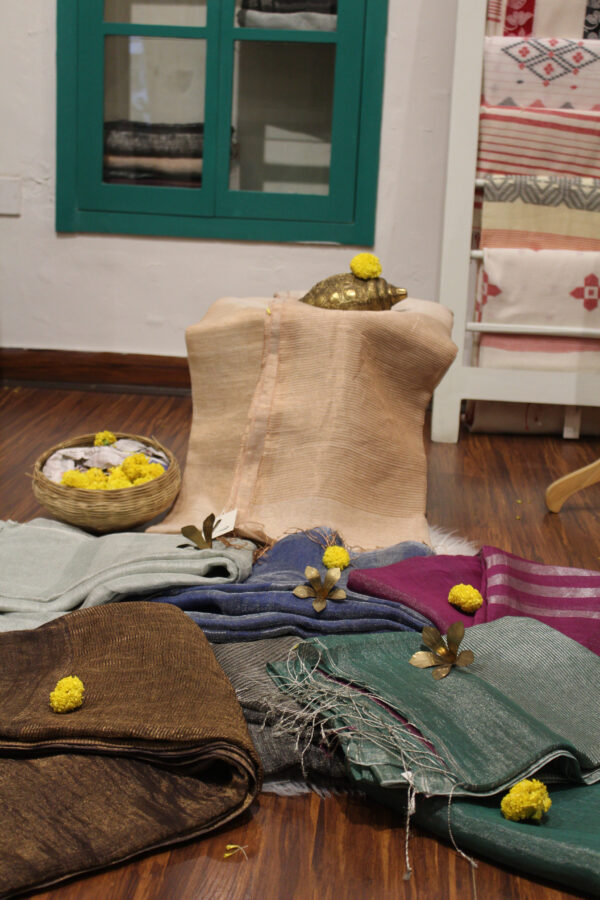 Handwoven Lilen Tissue Saree
