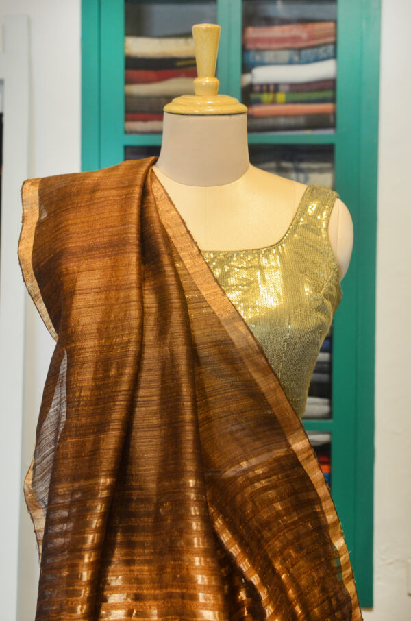 Coffee colour Matka silk saree with golden zari border - Image 6