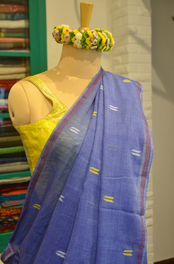 Hand spun and hand-woven soft cotton saree with white and yellow motifs - Image 6