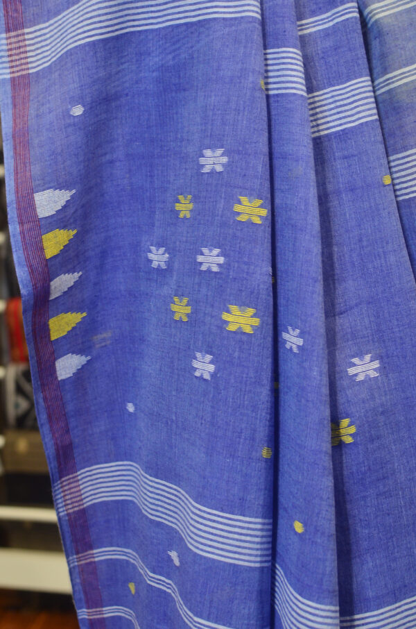 Hand spun and hand-woven soft cotton saree with white and yellow motifs - Image 7