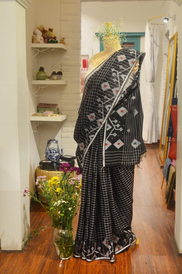 Black check jamdani saree with broad jamdani border and Pallu