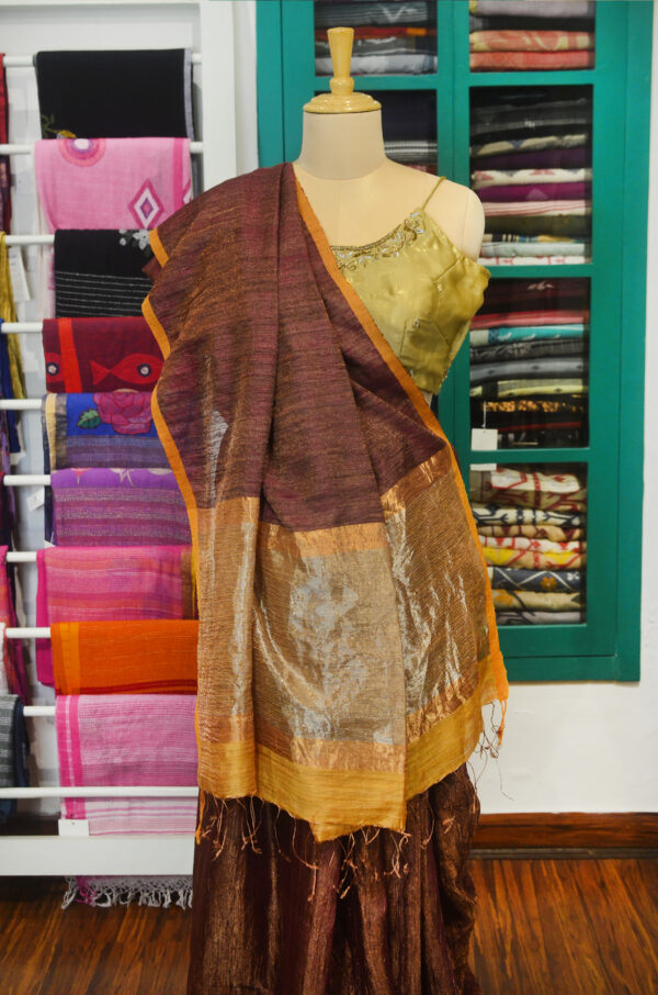 Handspun Handwoven Coffee brown Mutka Silk Saree - Image 7