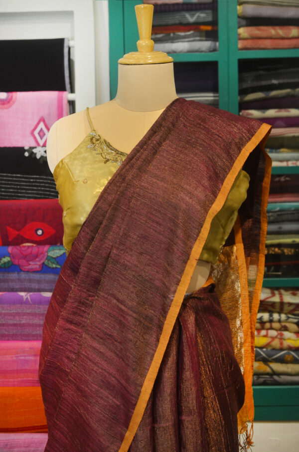 Handspun Handwoven Coffee brown Mutka Silk Saree - Image 6