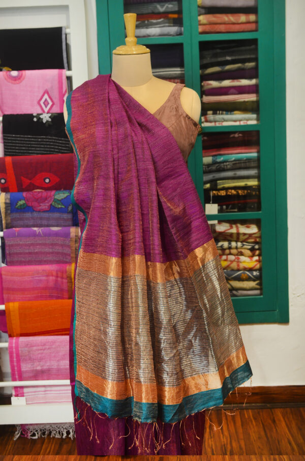 Handspun Handwoven Pink Mutka Silk Saree - Image 7