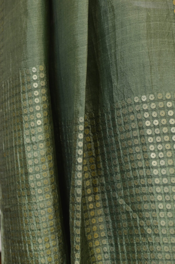 Handspun Handwoven Green Mulberry Silk Saree - Image 3