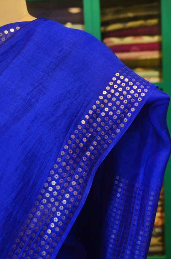 Handspun Handwoven Royal blue Mulberry Silk Saree - Image 3