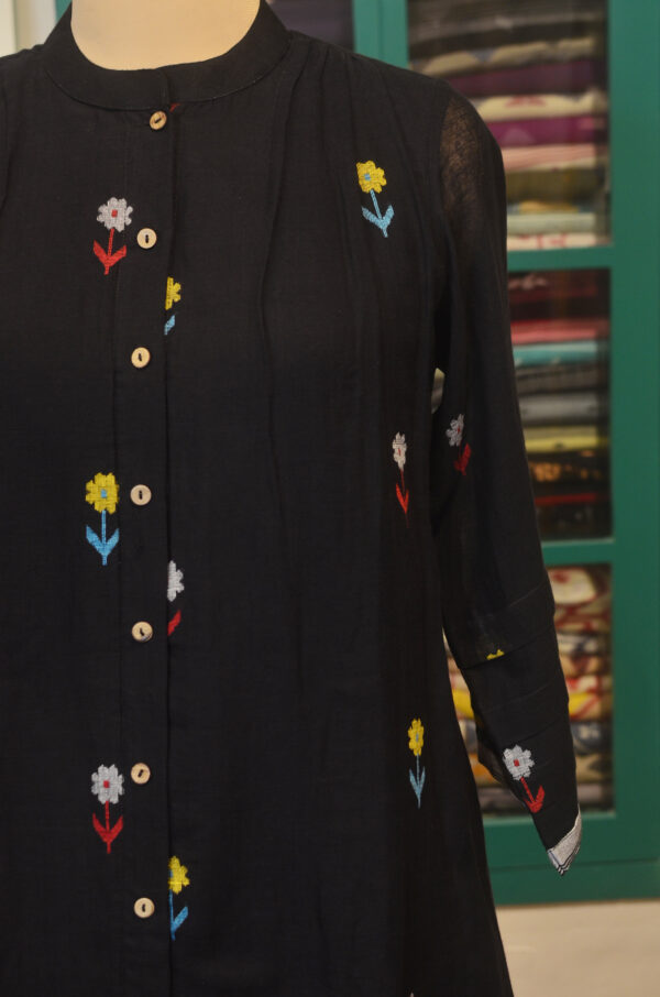 Hand Spun Handwoven Cotton Black Jamdani Dress - Image 3