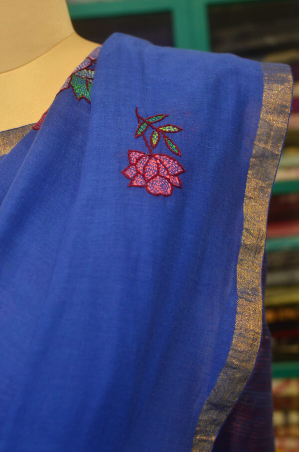 Handspun Handwoven Blue Soft Cotton Kantha Saree - Image 4