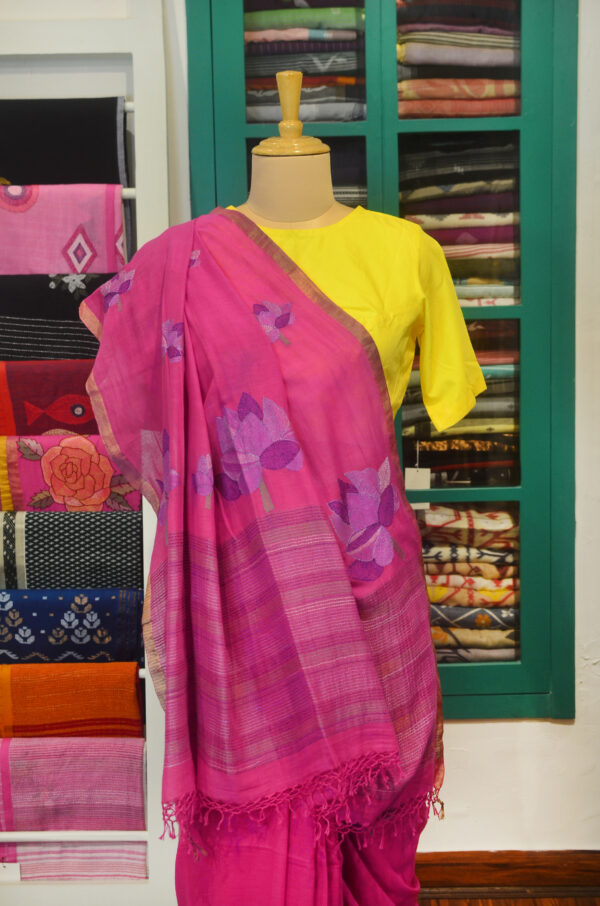 Handspun Handwoven Pink Soft Cotton Kantha Saree - Image 10